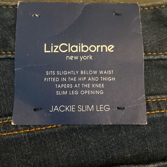 Woman’s Liz Claiborne Jackie jeans - Picture 3 of 8